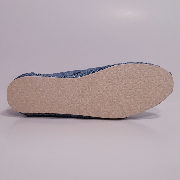 TOMS Denim Crochet - Picture 3 of 4